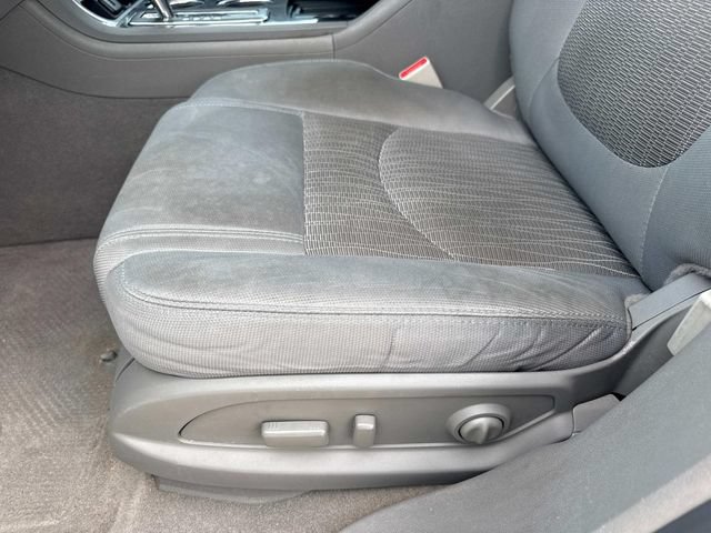 Used 2017 Chevrolet Traverse LT FWD image 22