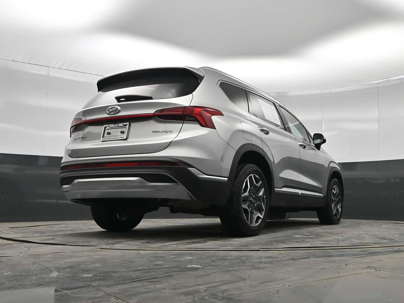 Used 2023 Hyundai Santa Fe Limited image 45