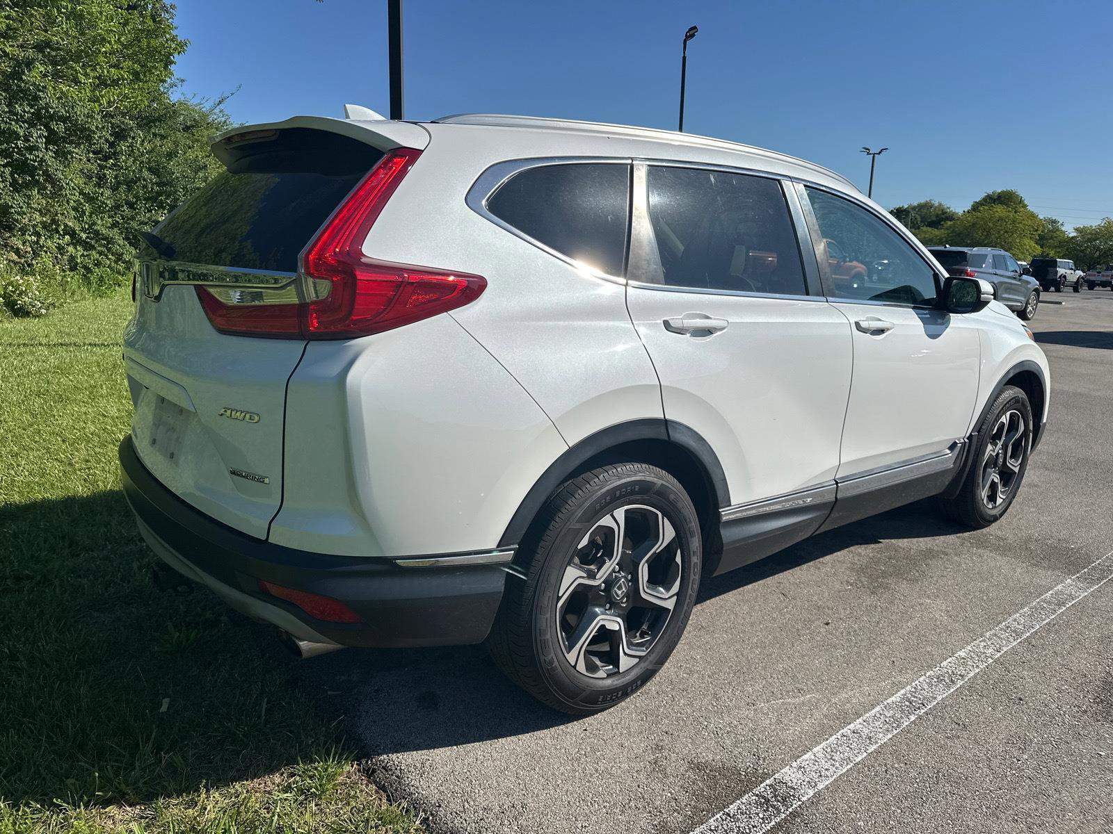 Used 2019 Honda CR-V Touring image 16