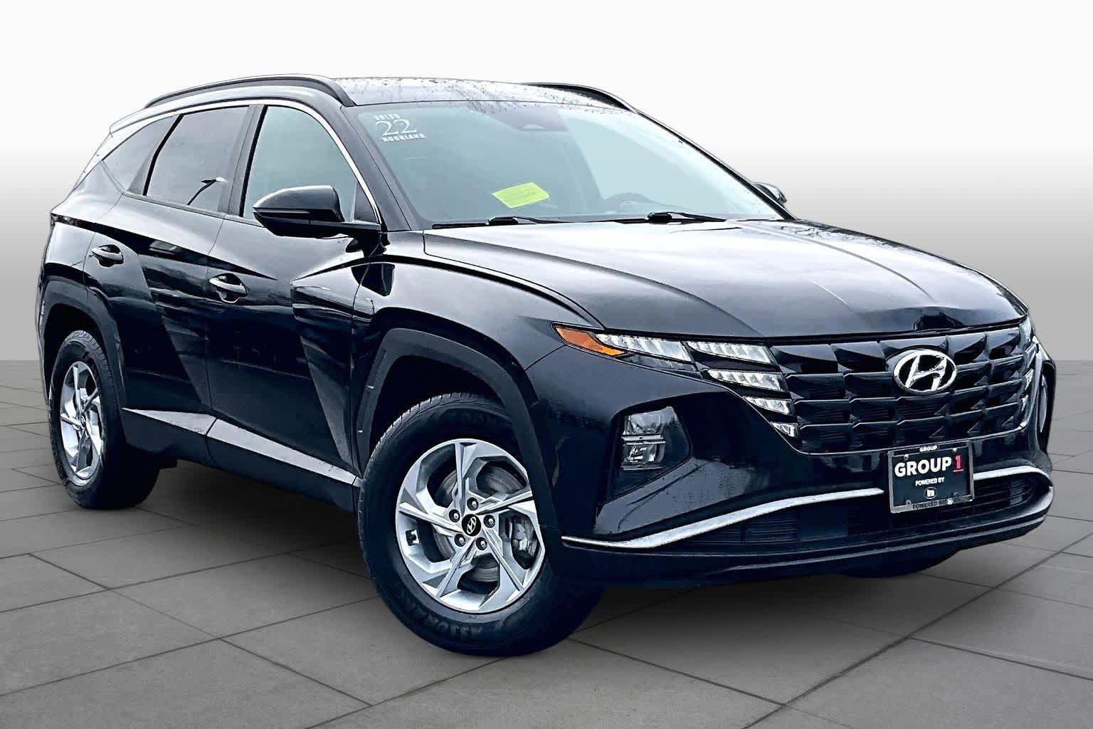 Used 2022 Hyundai Tucson SEL w/ Cargo Package AWD/4WD image 3