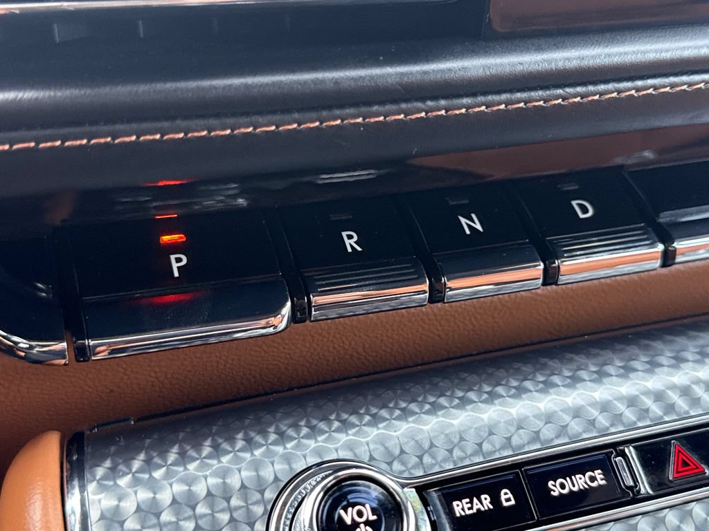 Used 2020 Lincoln Aviator Black Label AWD/4WD image 24