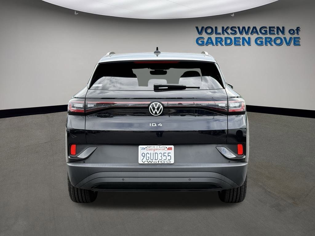 Used 2023 Volkswagen ID.4 S image 6