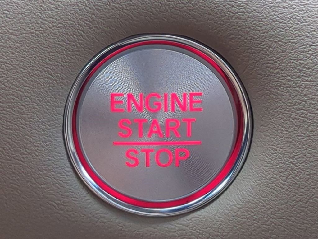 New 2025 Acura TLX w/ Technology Package image 30