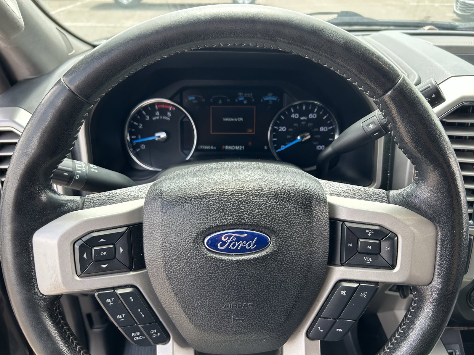 Used 2017 Ford F350 Lariat w/ Lariat Ultimate Package AWD/4WD image 13