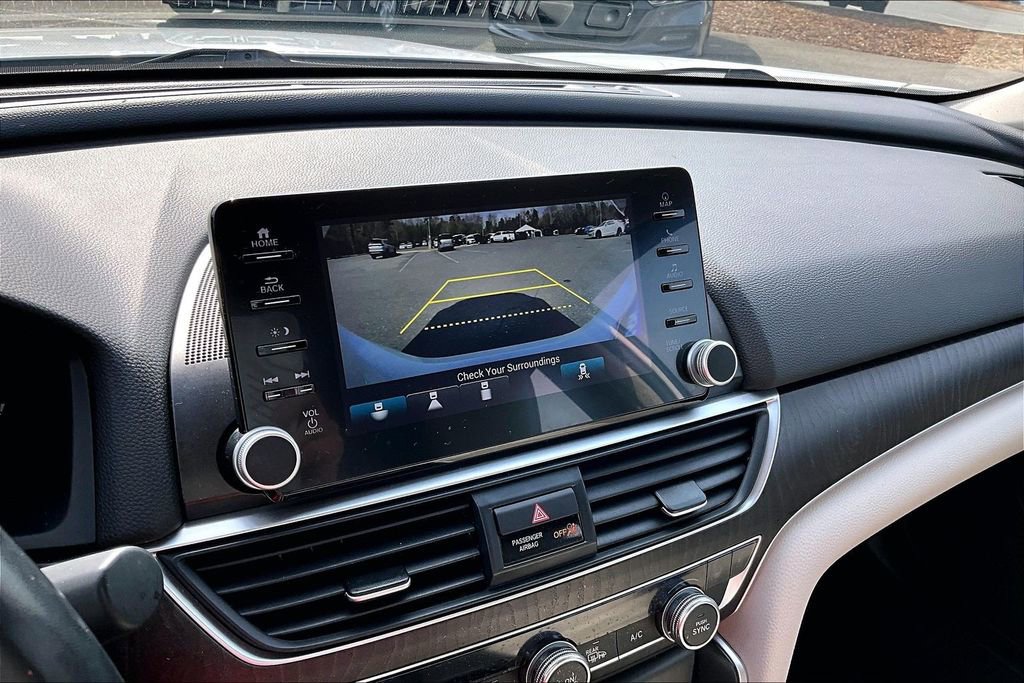 Used 2022 Honda Accord Touring image 13