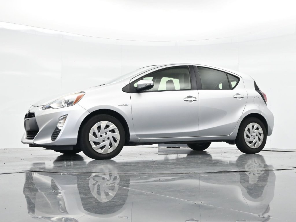 Used 2016 Toyota Prius C One FWD image 26