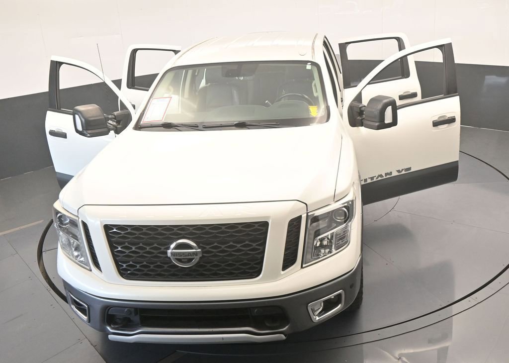 Used 2018 Nissan Titan PRO-4X w/ Pro-4x Convenience Package image 79