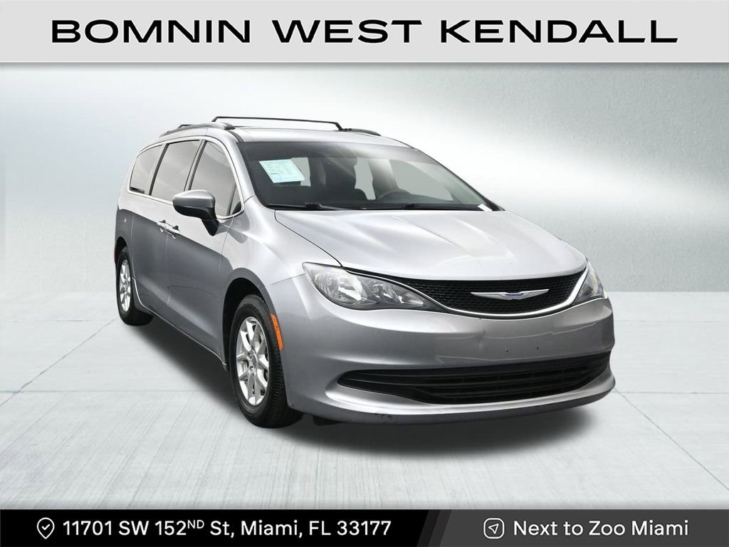 Used 2020 Chrysler Voyager Lxi image 7