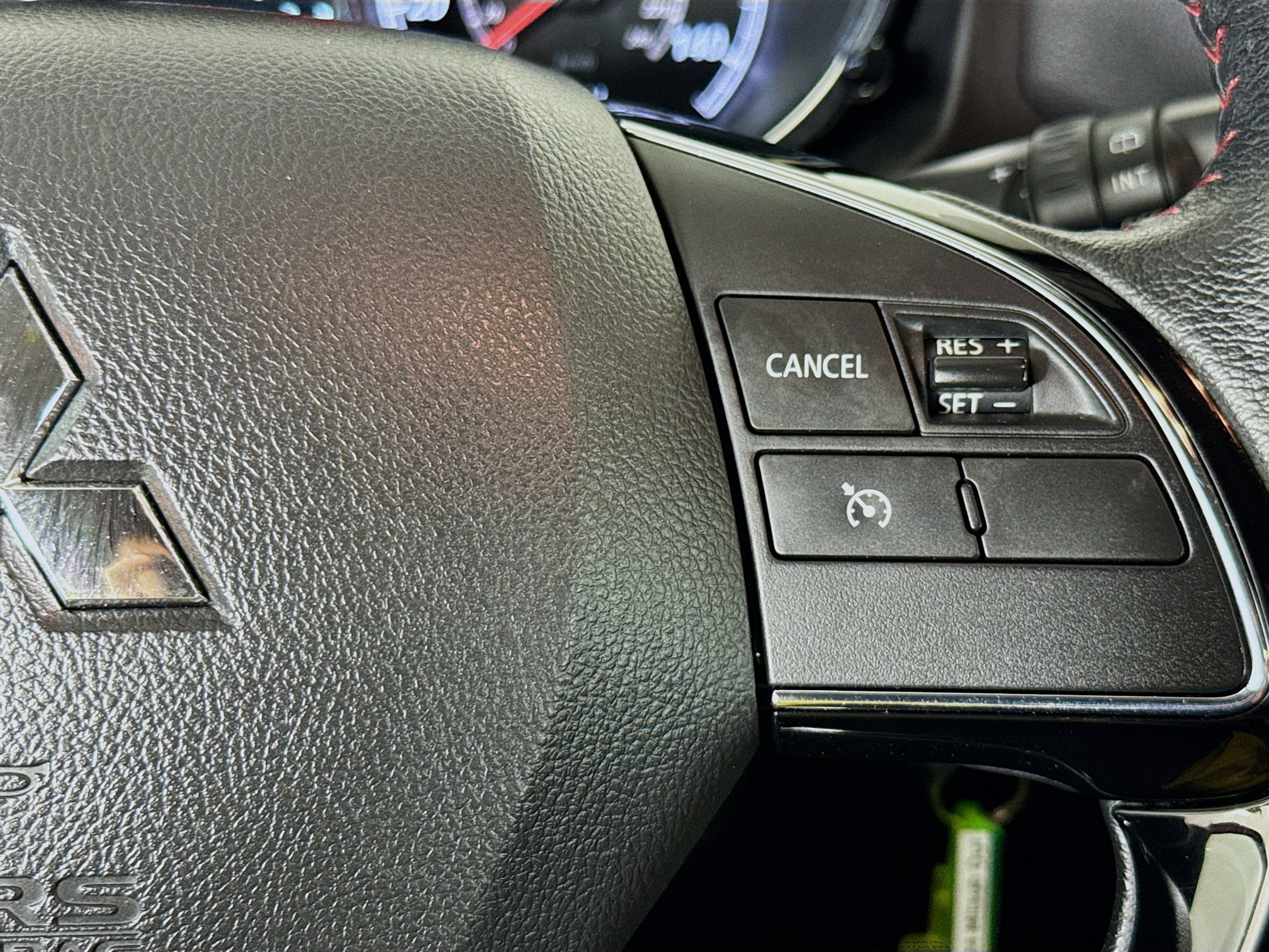 Used 2024 Mitsubishi Outlander Sport ES image 14