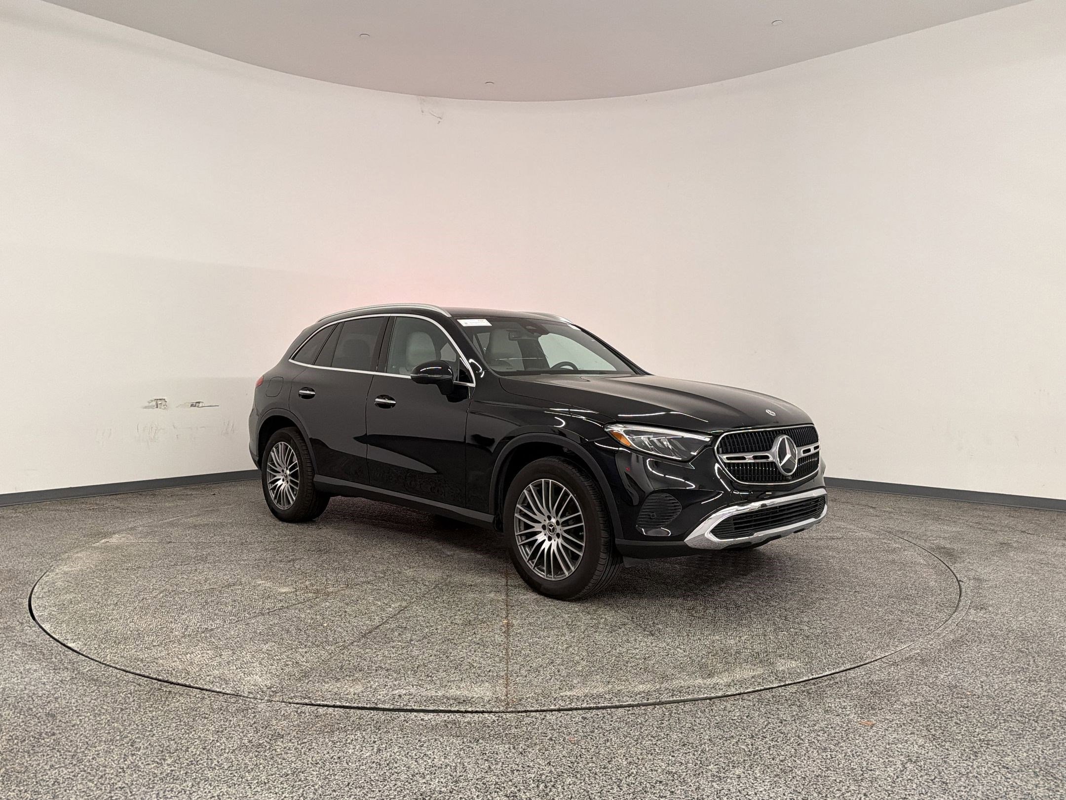 Certified 2026 Mercedes-Benz GLC 300 4MATIC image 7