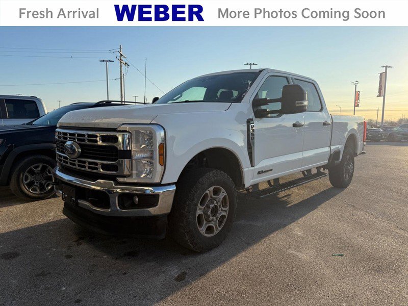 Used 2025 Ford F350 XLT image 1