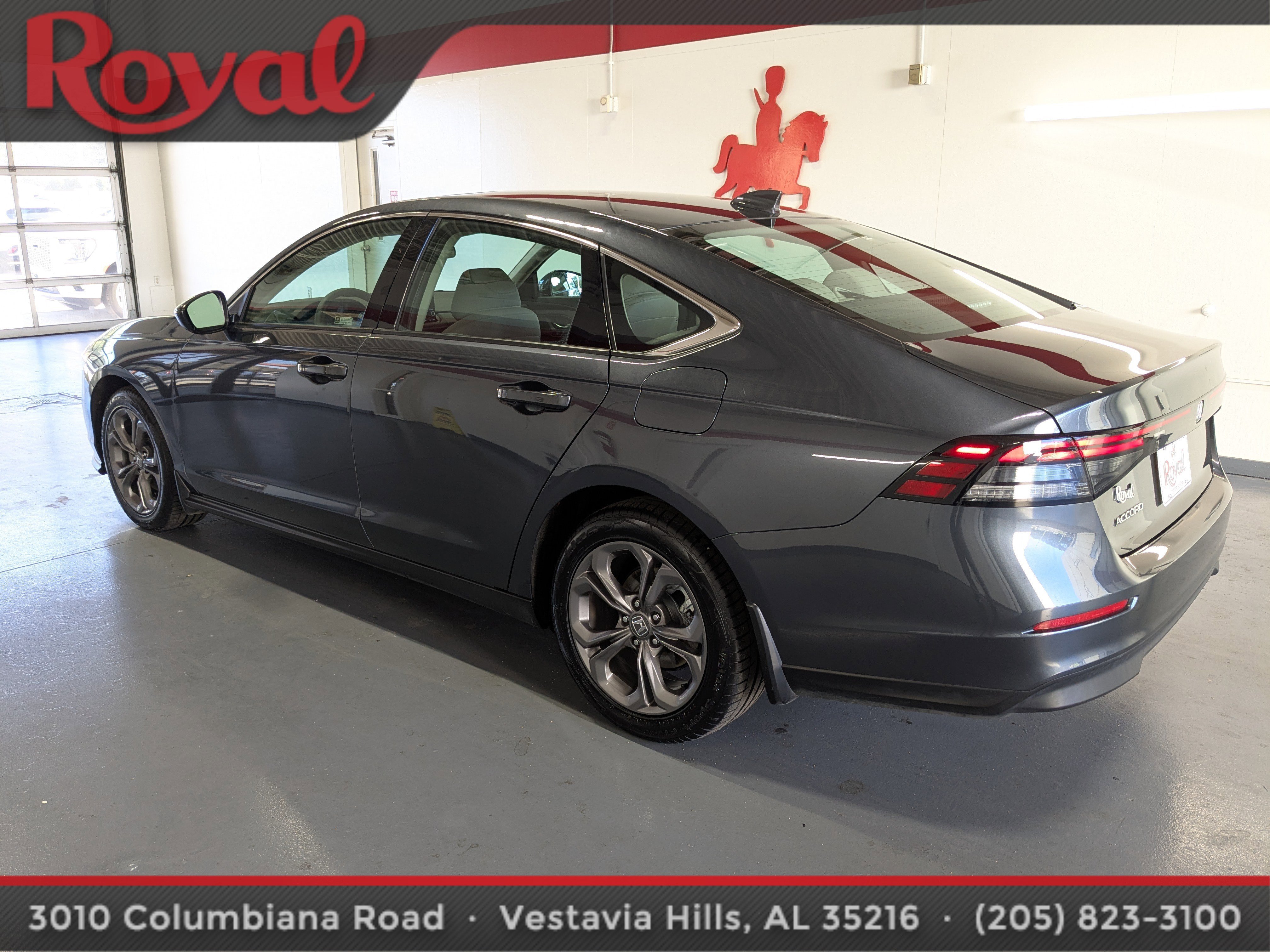 Used 2024 Honda Accord EX image 2