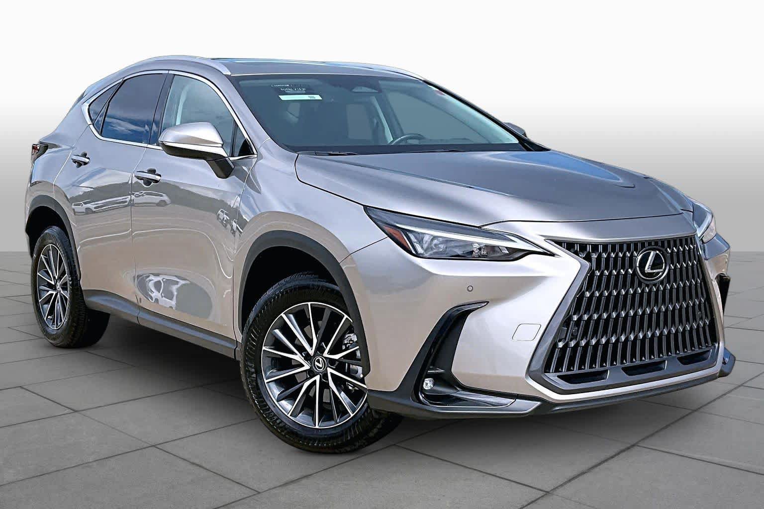 Used 2025 Lexus NX 250 FWD w/ Accessory Package (Z1) image 3