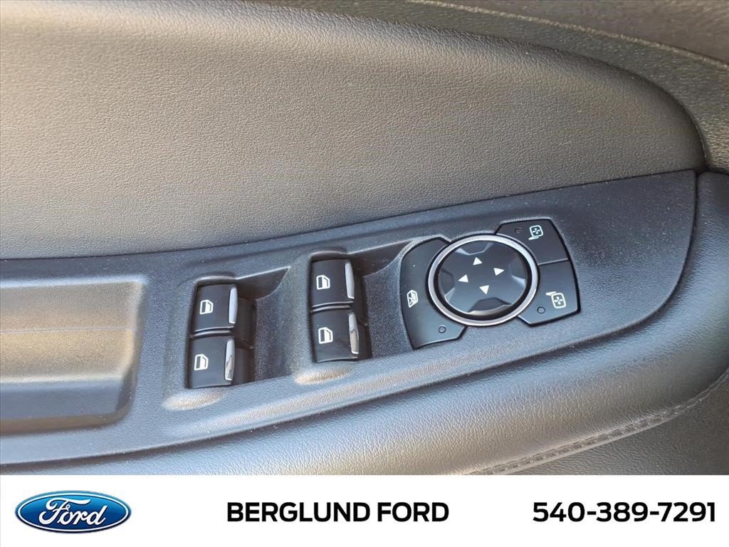 Used 2023 Ford Edge SEL AWD/4WD image 20