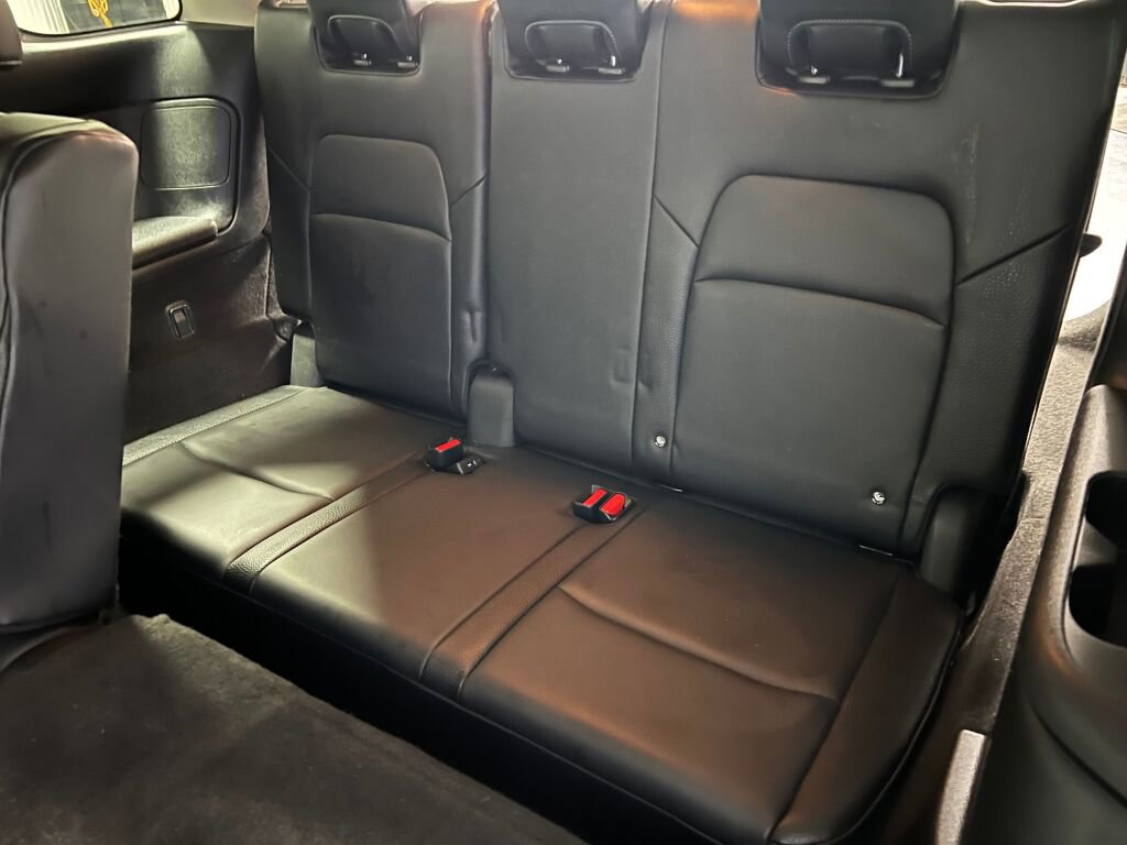 Used 2022 Nissan Pathfinder SL image 7