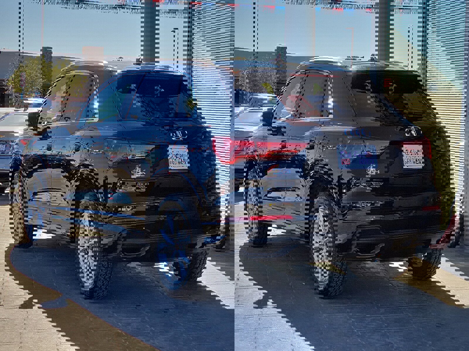 Used 2024 Audi Q3 2.0T Premium image 4