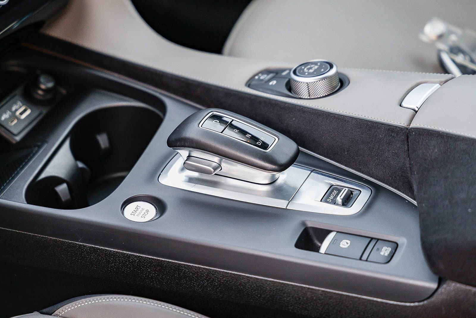 Used 2023 INFINITI QX50 Sensory image 20