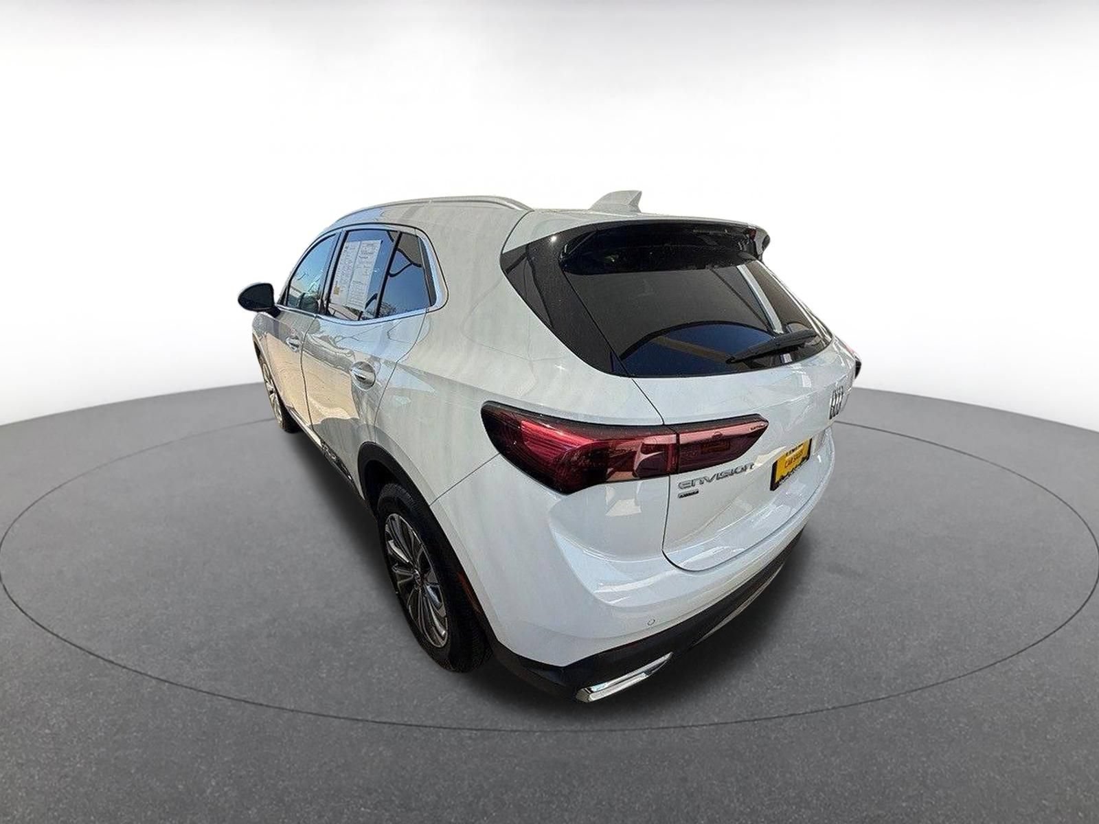 Used 2024 Buick Envision Preferred AWD/4WD image 4