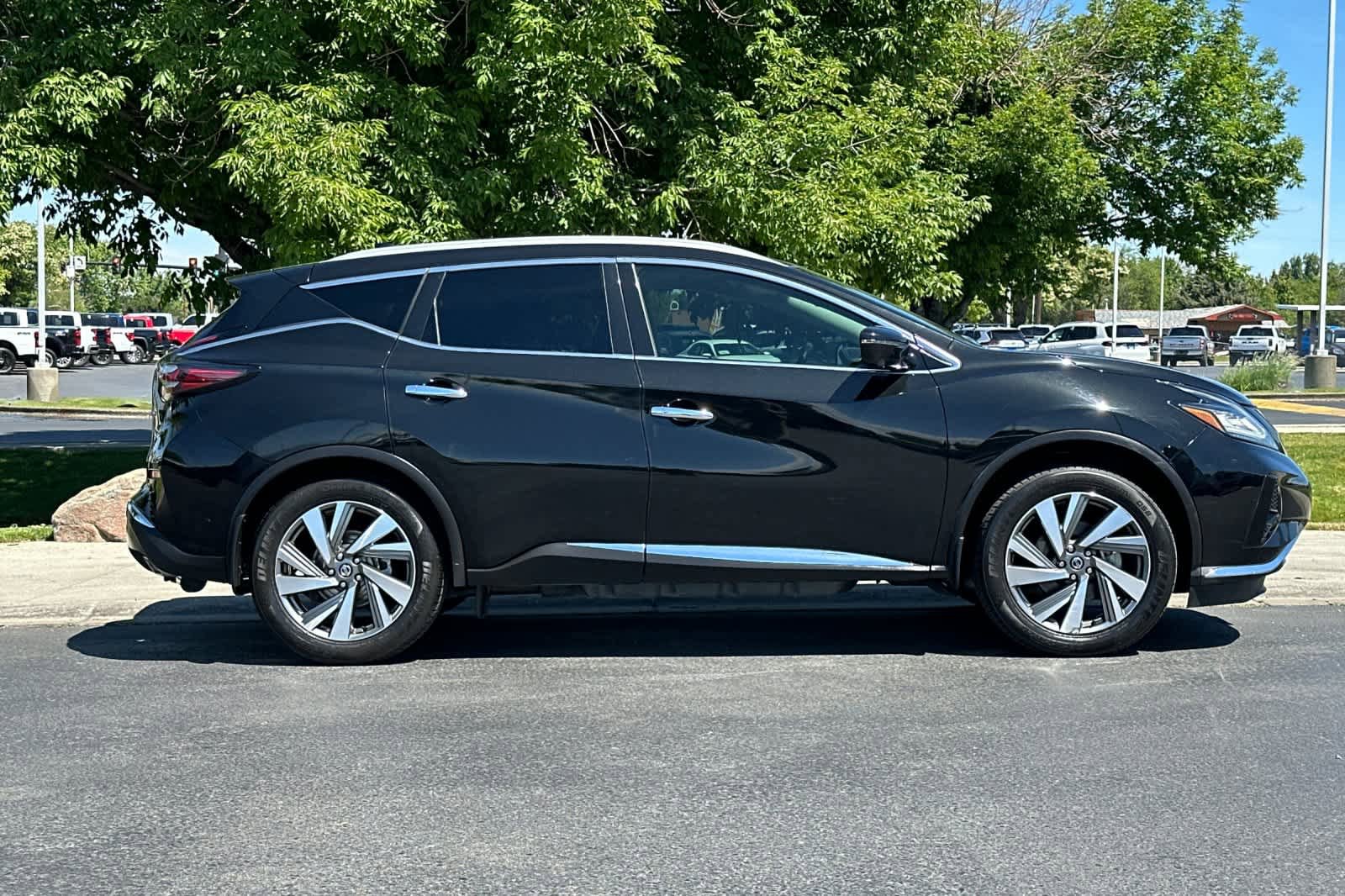 Used 2019 Nissan Murano SL w/ Cargo Package AWD/4WD image 8