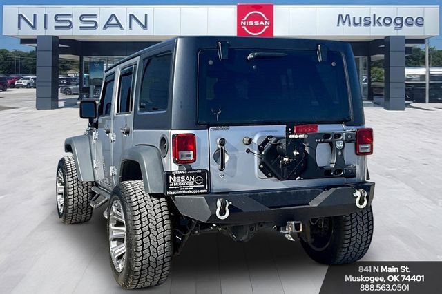 Used 2018 Jeep Wrangler Unlimited Sport w/ Connectivity Group image 4