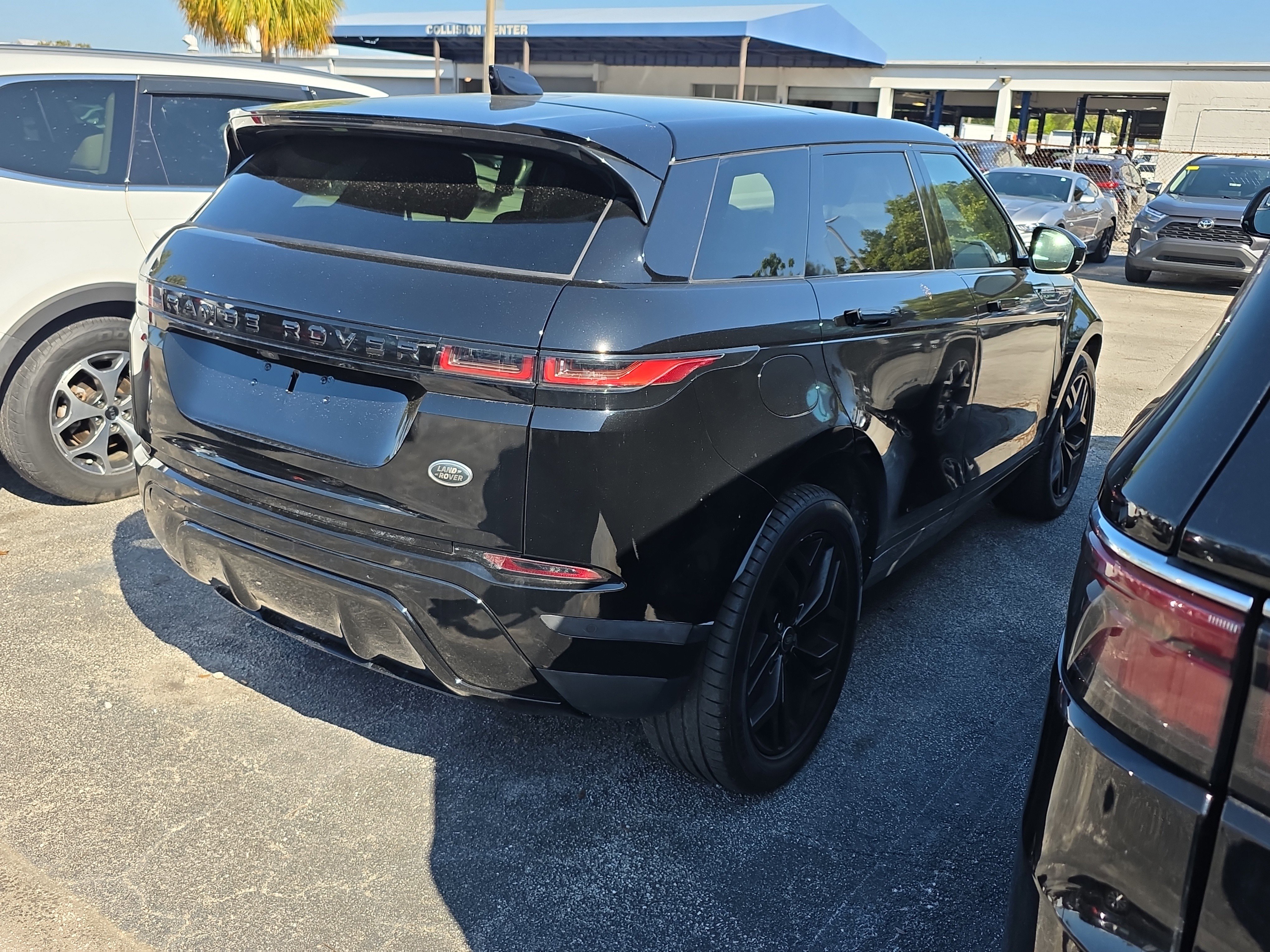 Used 2020 Land Rover Range Rover Evoque S image 5