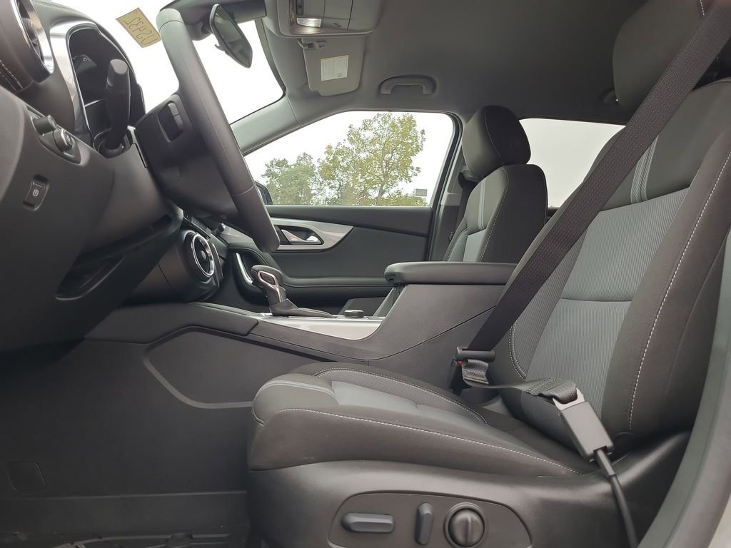 New 2025 Chevrolet Blazer LT w/ Driver Confidence Package image 20