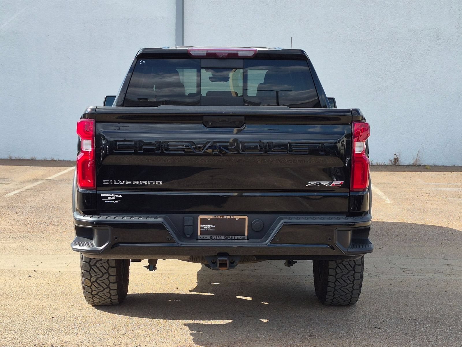 Used 2023 Chevrolet Silverado 1500 ZR2 w/ Technology Package AWD/4WD image 5