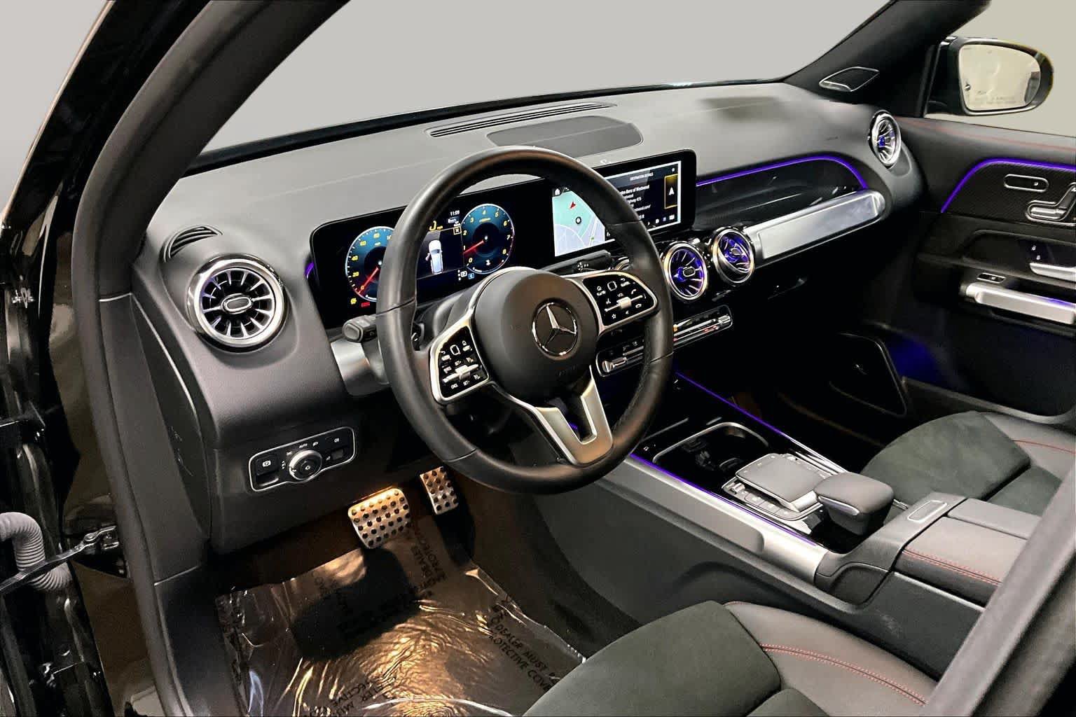 Certified 2023 Mercedes-Benz GLB 250 4MATIC image 18