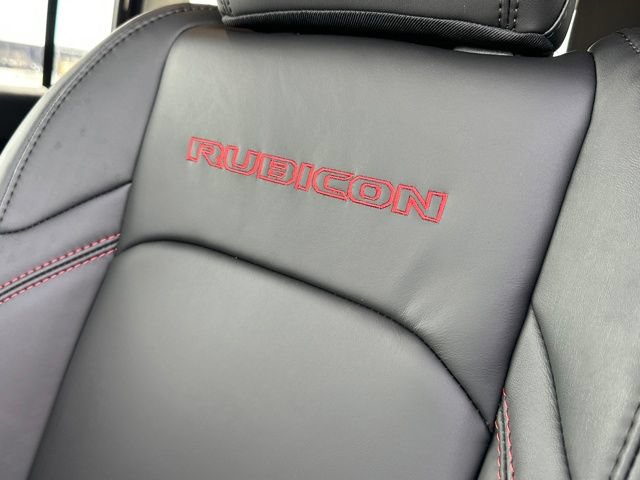 New 2026 Jeep Wrangler Unlimited Rubicon w/ Whitecap Package AWD/4WD image 17
