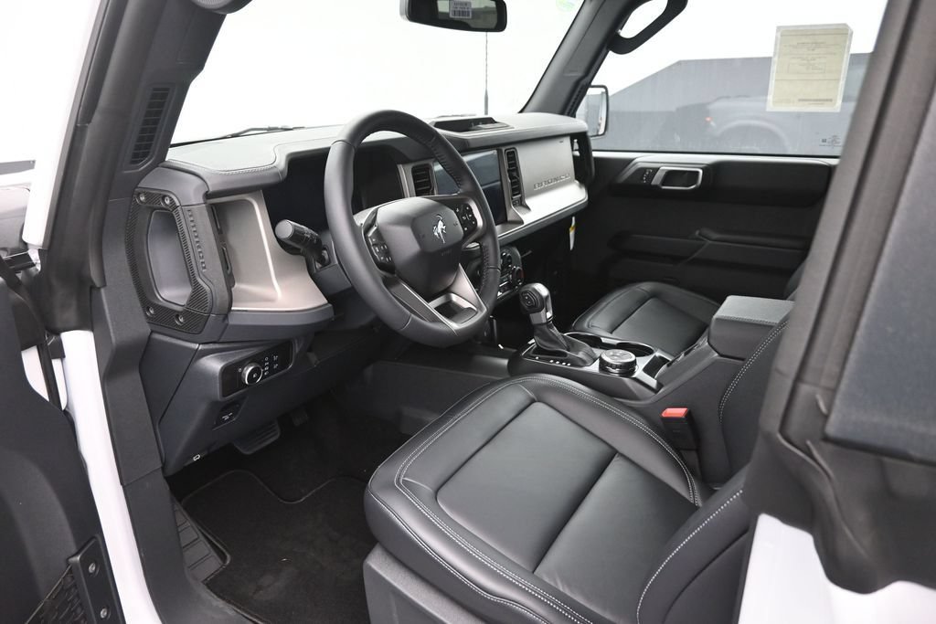 New 2026 Ford Bronco Outer Banks AWD/4WD image 18