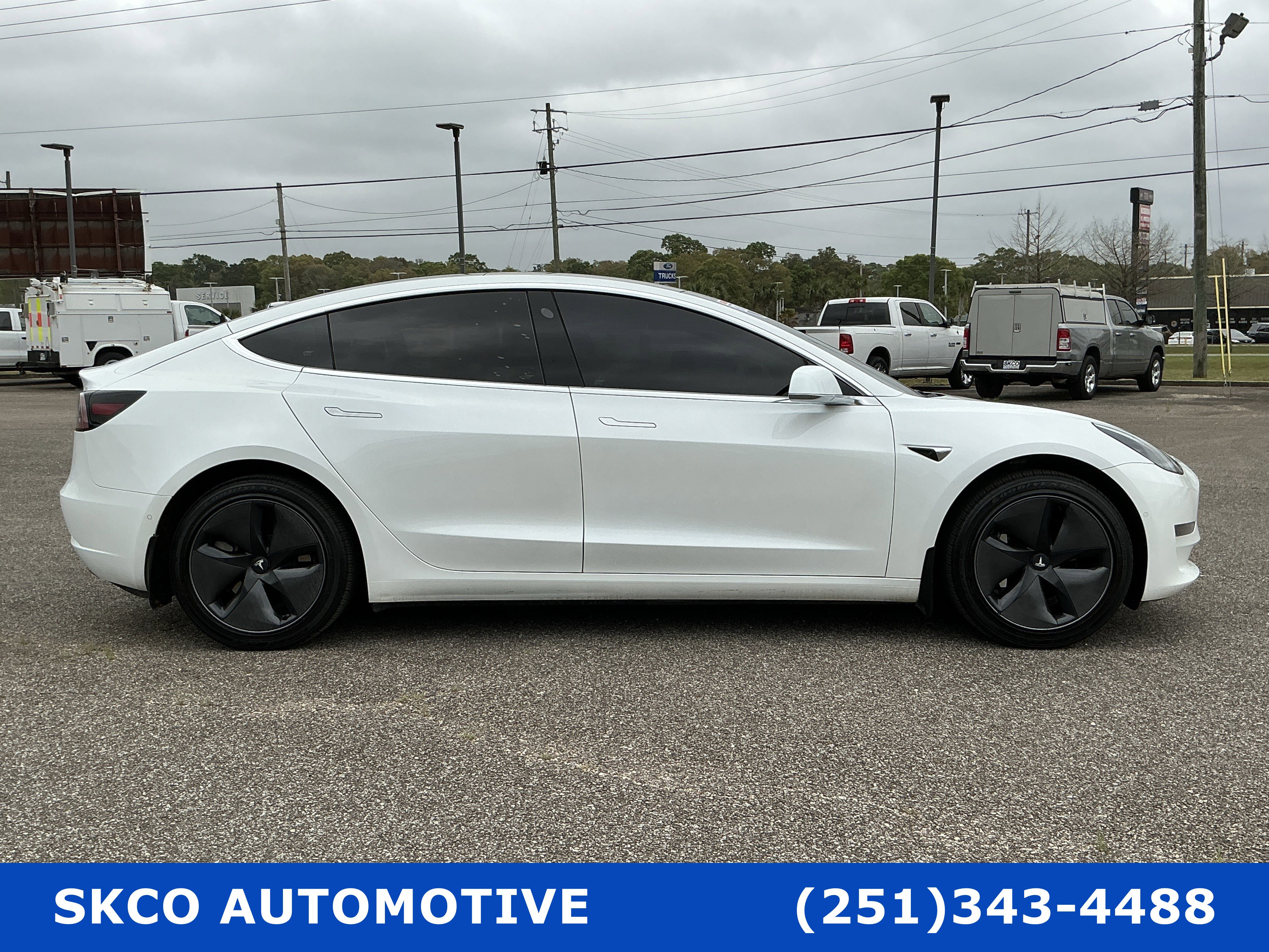 Used 2020 Tesla Model 3 Standard Range image 6