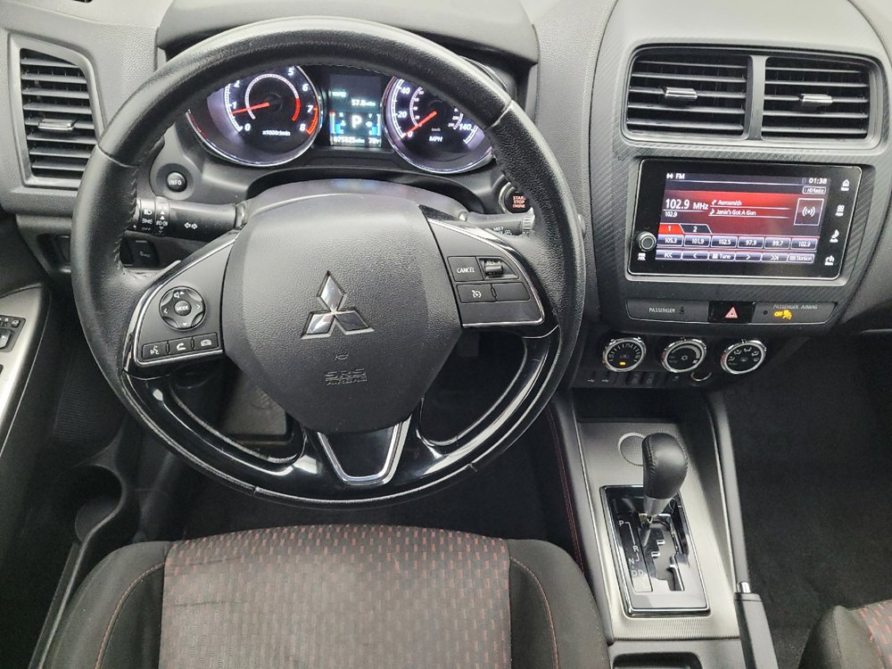 Used 2019 Mitsubishi Outlander Sport SE FWD image 22