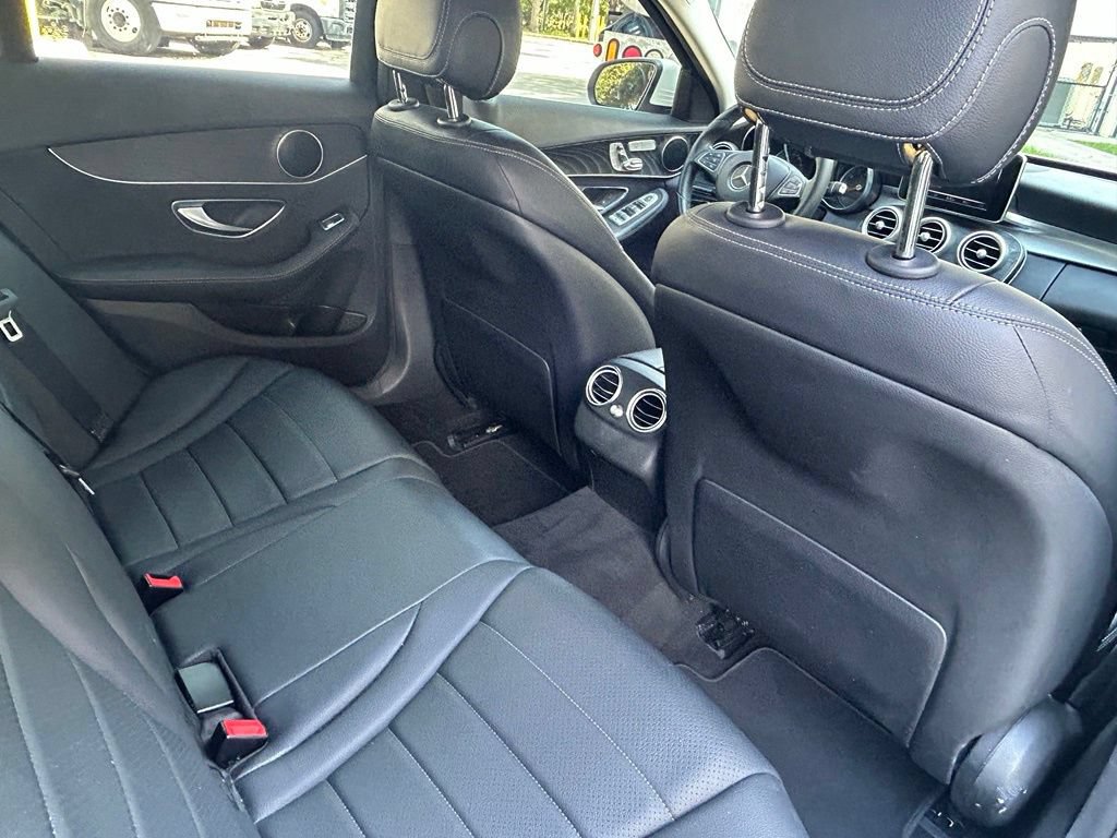 Used 2016 Mercedes-Benz C 300 Sedan image 33