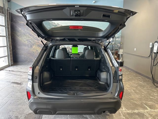 Used 2025 Subaru Forester image 27