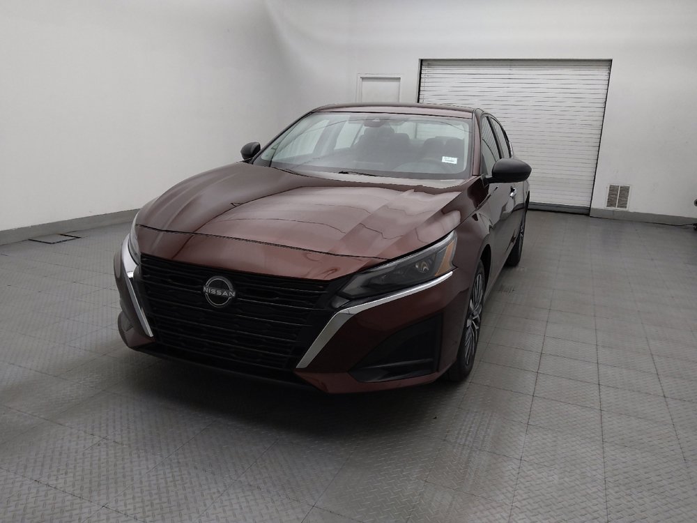 Used 2025 Nissan Altima 2.5 SV AWD/4WD image 15