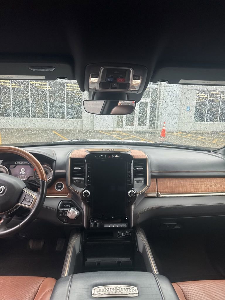 Used 2021 RAM 1500 Limited w/ Body Color Bumper Group image 7