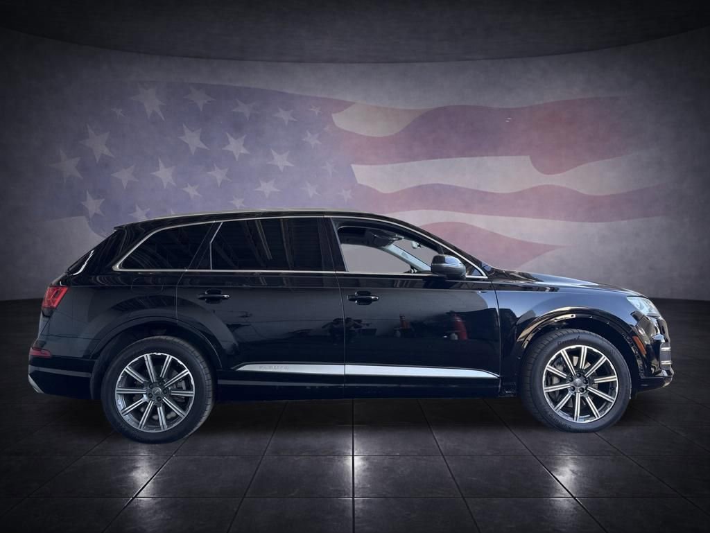 Used 2017 Audi Q7 3.0T Premium Plus AWD/4WD image 6