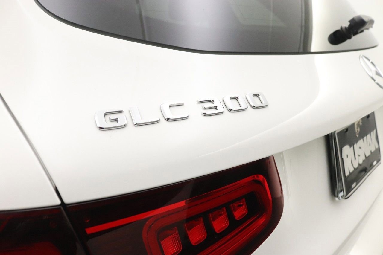 Certified 2022 Mercedes-Benz GLC 300 image 22