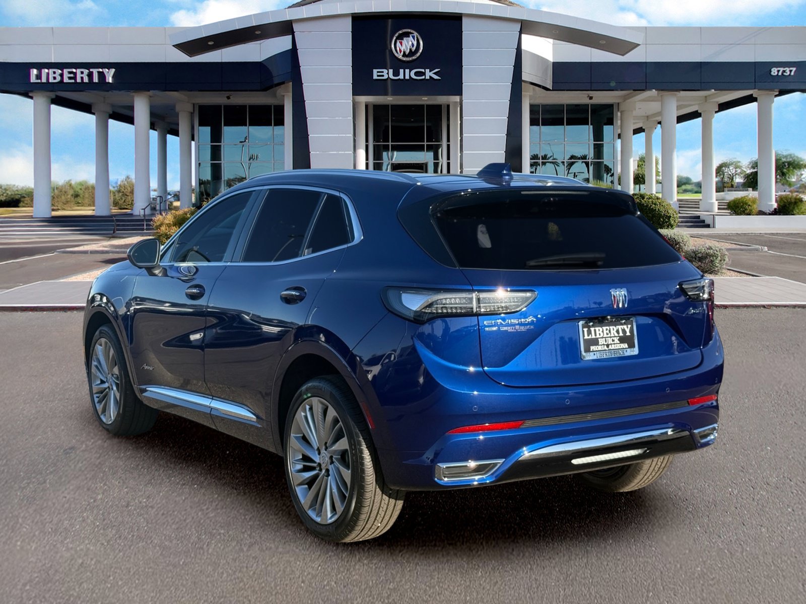 Used 2025 Buick Envision Avenir AWD/4WD image 6