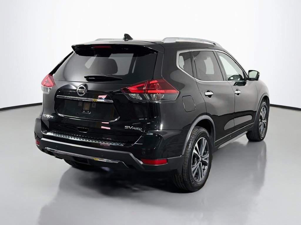 Used 2019 Nissan Rogue SV w/ Sun & Sound Touring Package AWD/4WD image 7