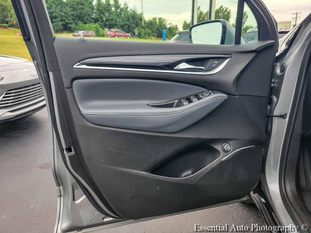 Certified 2023 Buick Enclave Essence w/ Experience Buick Package AWD/4WD image 23