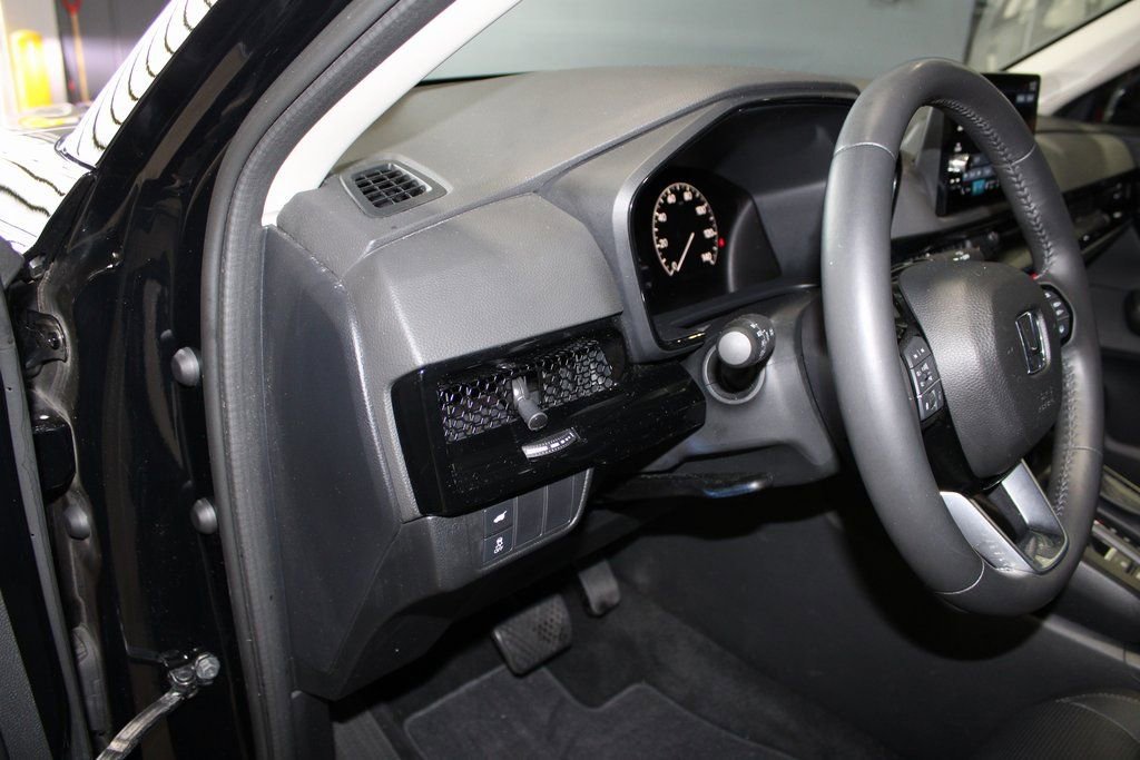 Used 2024 Honda CR-V EX-L image 11