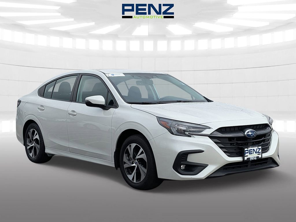 Used 2024 Subaru Legacy Premium image 1