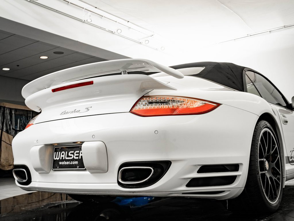 Used 2011 Porsche 911 Turbo S image 24