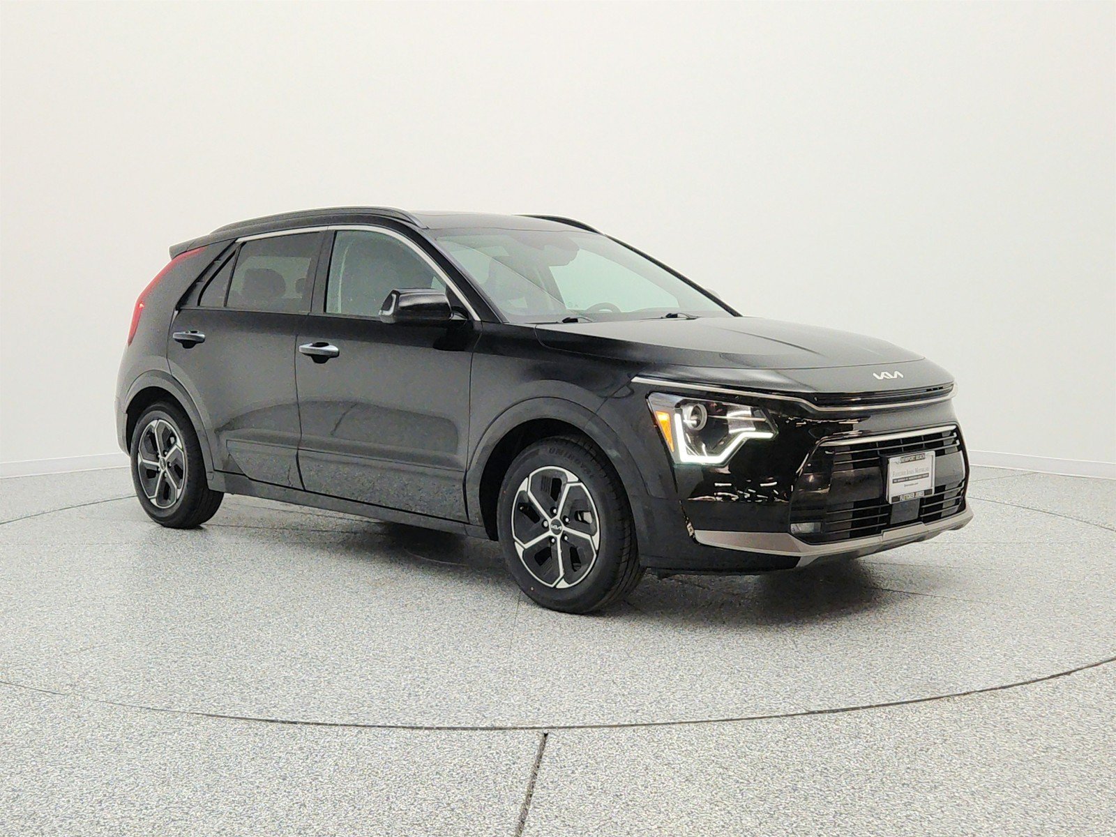 Used 2023 Kia Niro FWD image 3