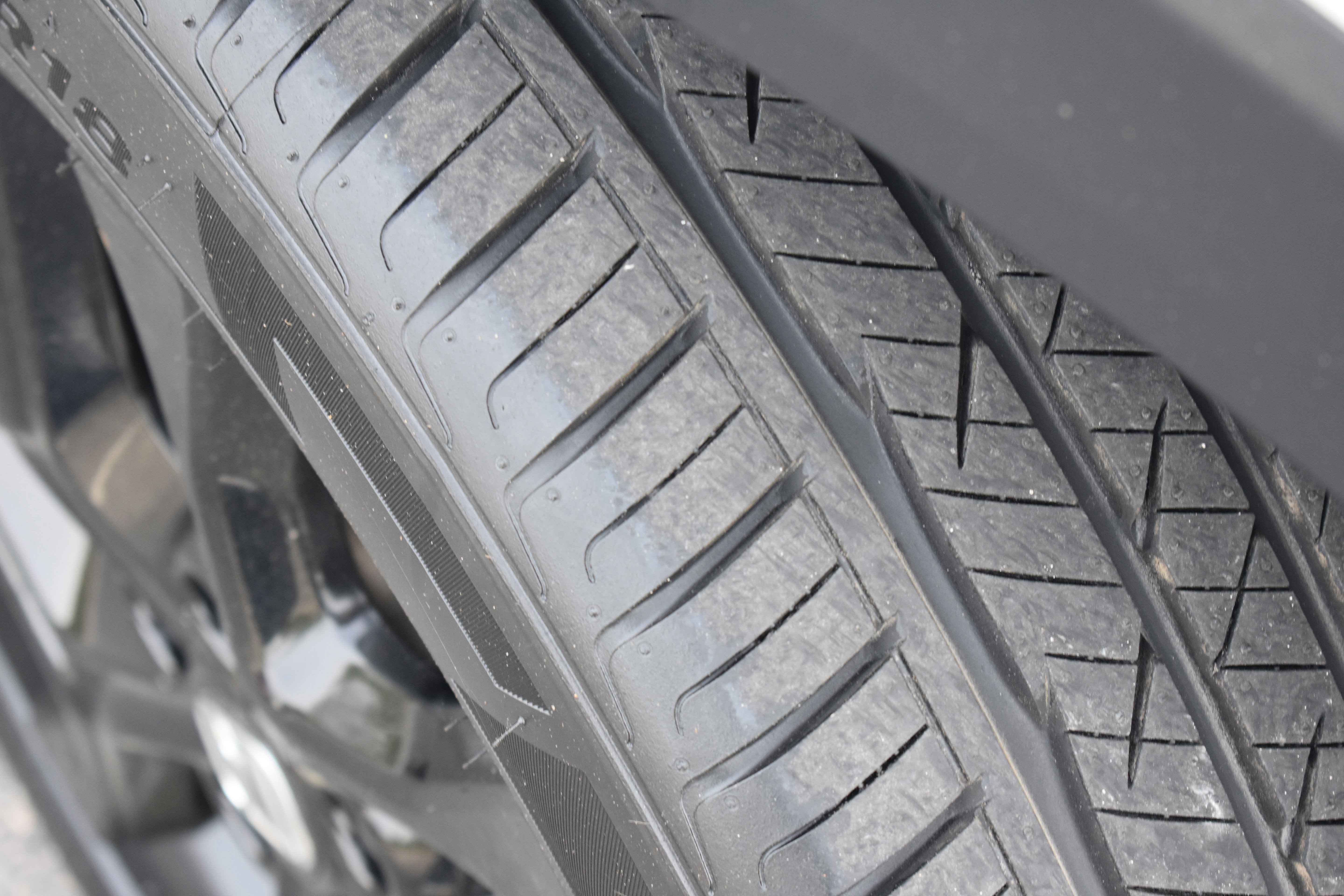 Used 2024 Honda HR-V Sport image 11