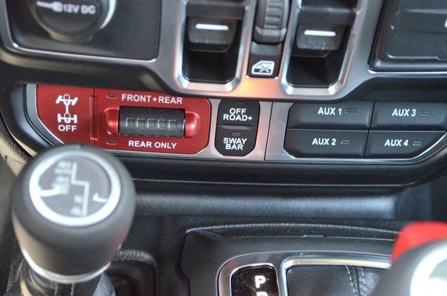 New 2025 Jeep Wrangler Unlimited Rubicon 392 image 29