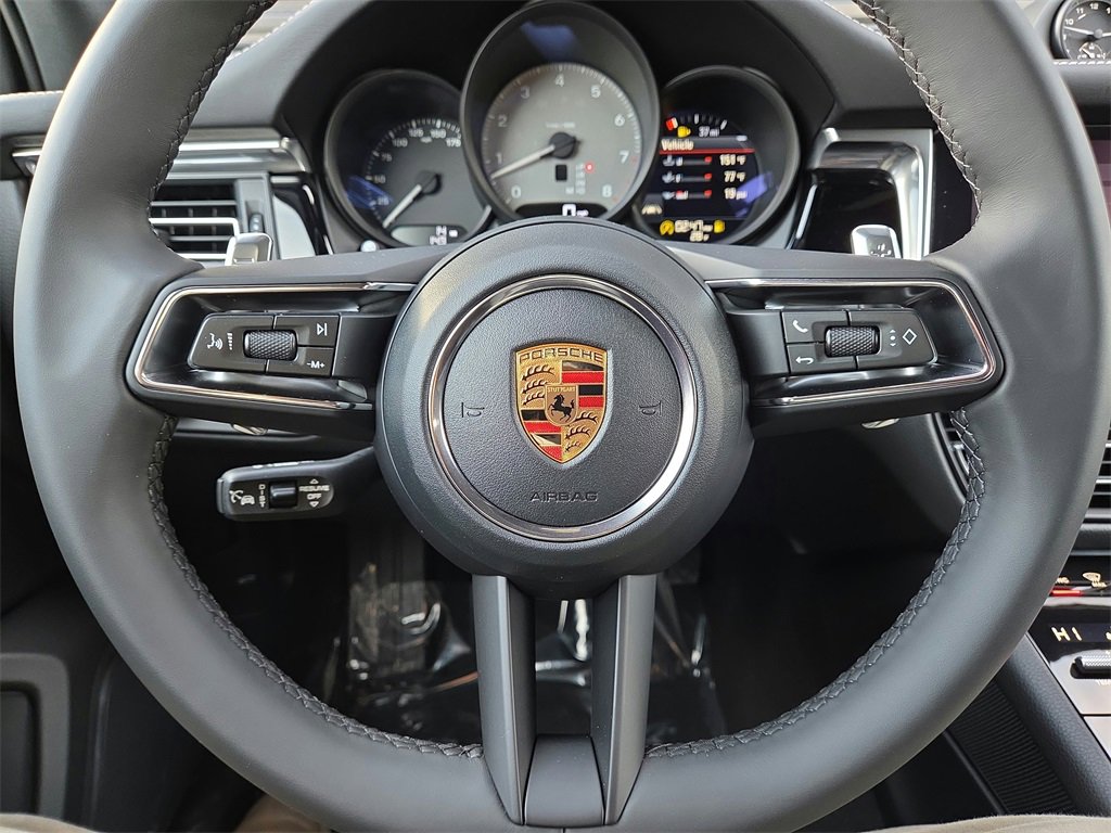 New 2026 Porsche Macan S image 9