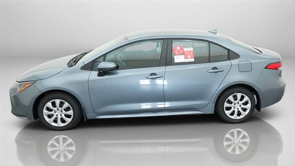 New 2027 Toyota Corolla LE FWD image 16