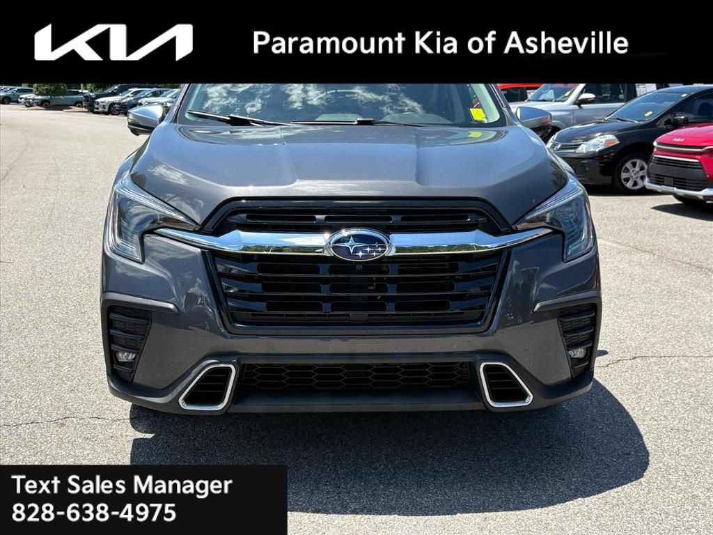 Used 2023 Subaru Ascent Touring AWD/4WD image 2